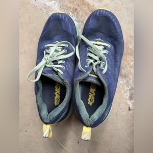 Hoka One One Sneakers